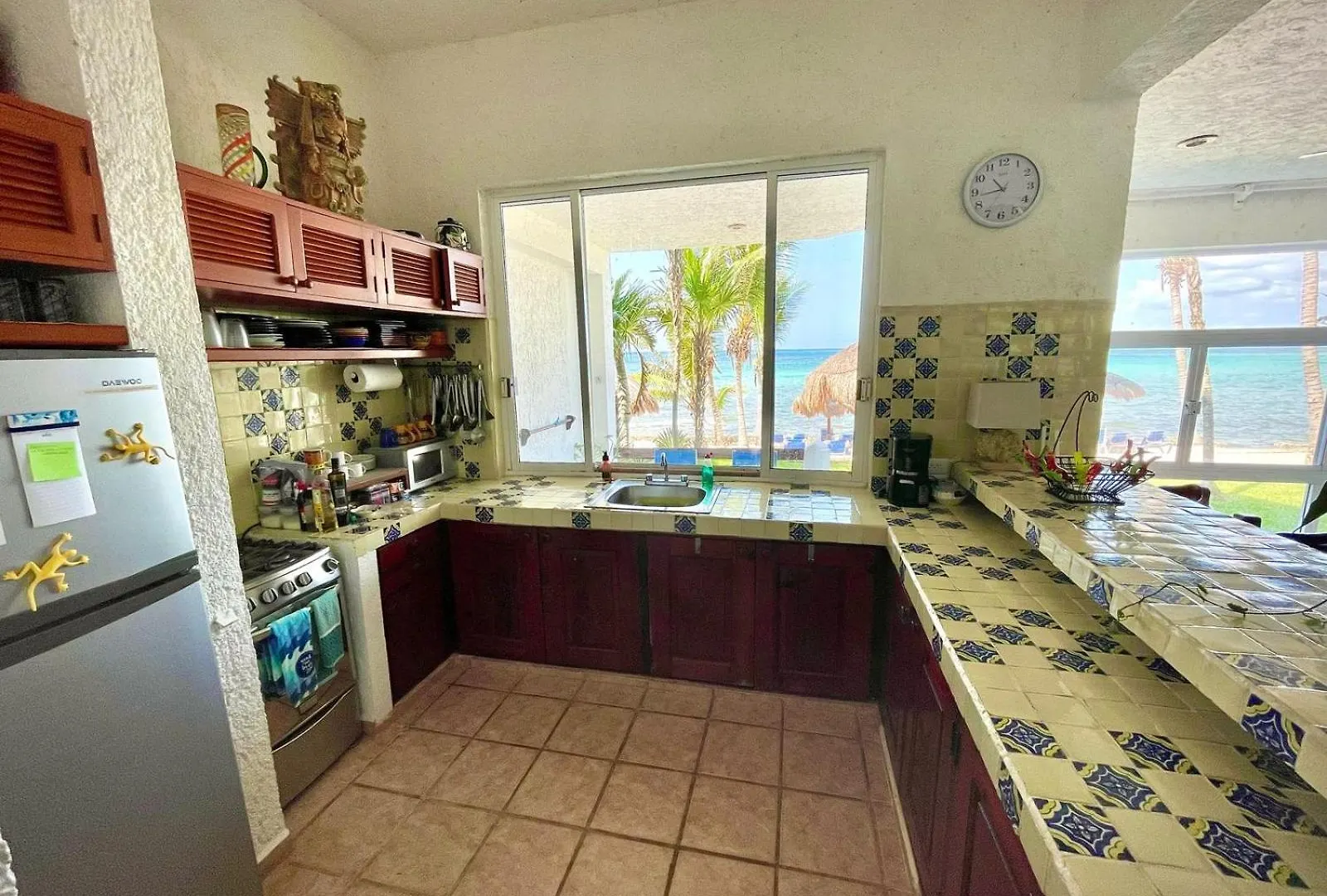 Bttm Floor Beachfront Condo In Half Moon Bay Akumal México